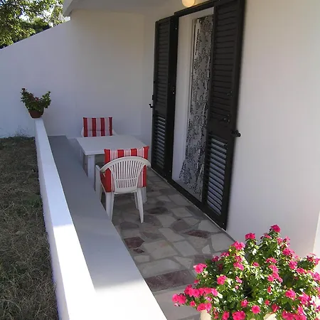 Apartments Magdalena Pag Town Exterior photo